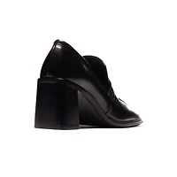Macduff Black Leather