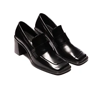 Macduff Black Leather
