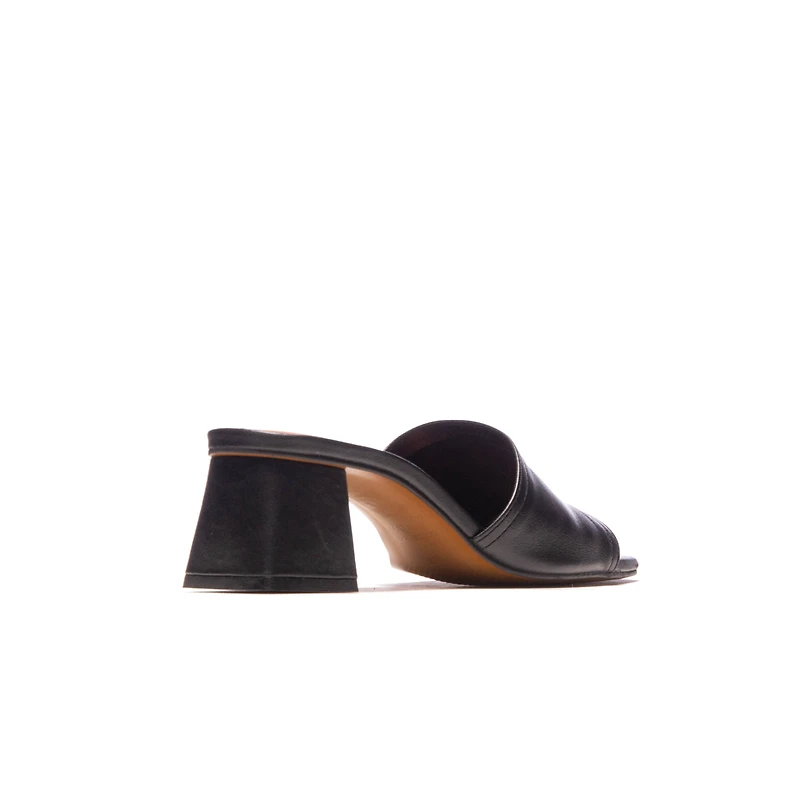 Kenya Black Leather