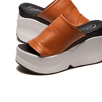 Cricket Tan Leather