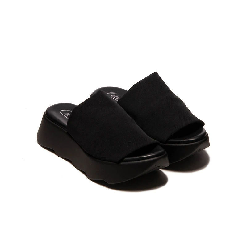 Olea Black Lycra