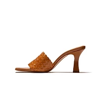 Chasia Camel Weave