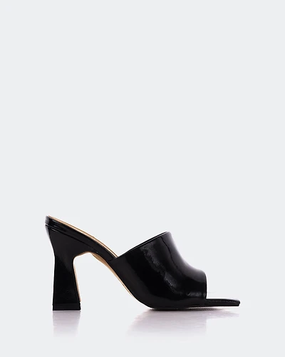 Emery Black Leather