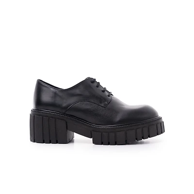 Willington Black Leather