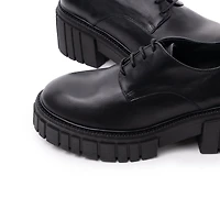 Willington Black Leather