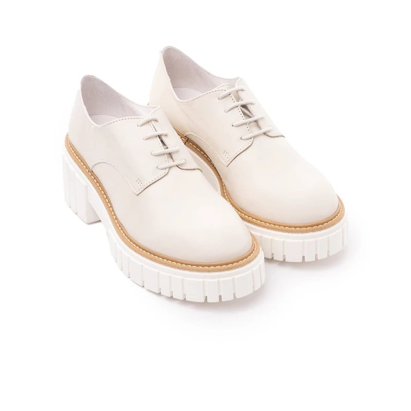 Willington Off White Leather