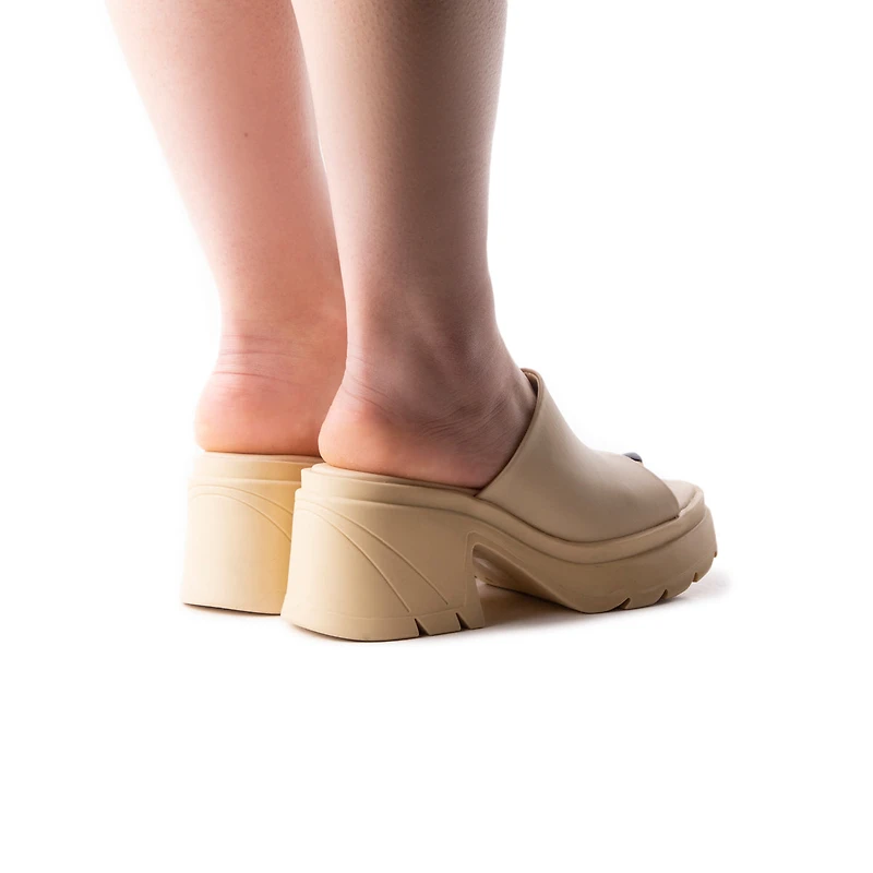 Reagan Cream Leather