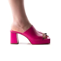 Nomia Fuschia Leather