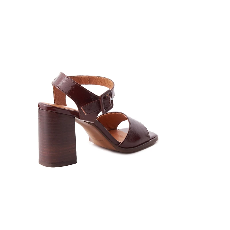 Coimbra Chestnut Leather