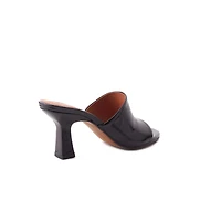 Pinto Black Leather