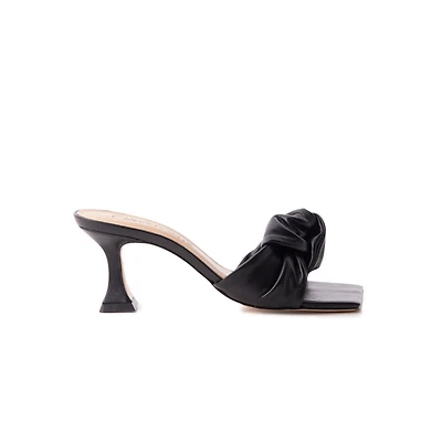 Matanzas Black Leather