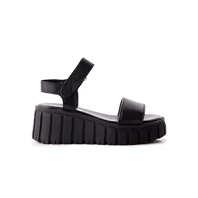 Grad Black Leather