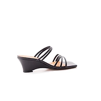 Muelle Black Leather