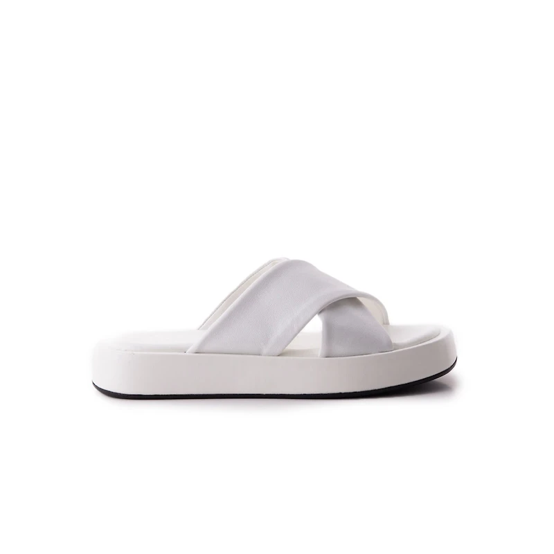 Oda White Leather
