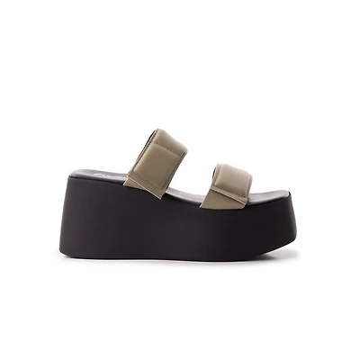Amore  Light Khaki Leather
