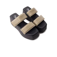 Amore  Light Khaki Leather