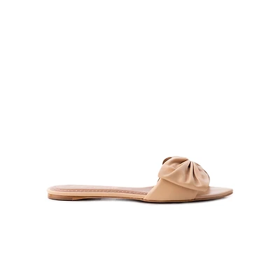 Martinique Camel Leather