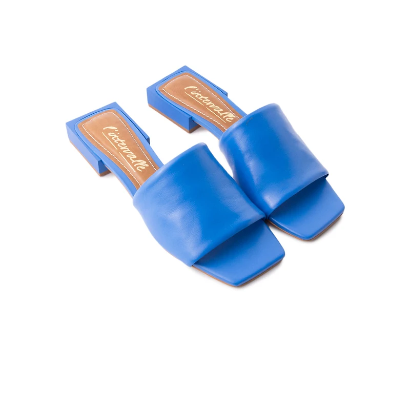 Bolivar Blue Leather