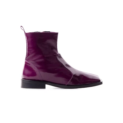 Linea Raisin Leather