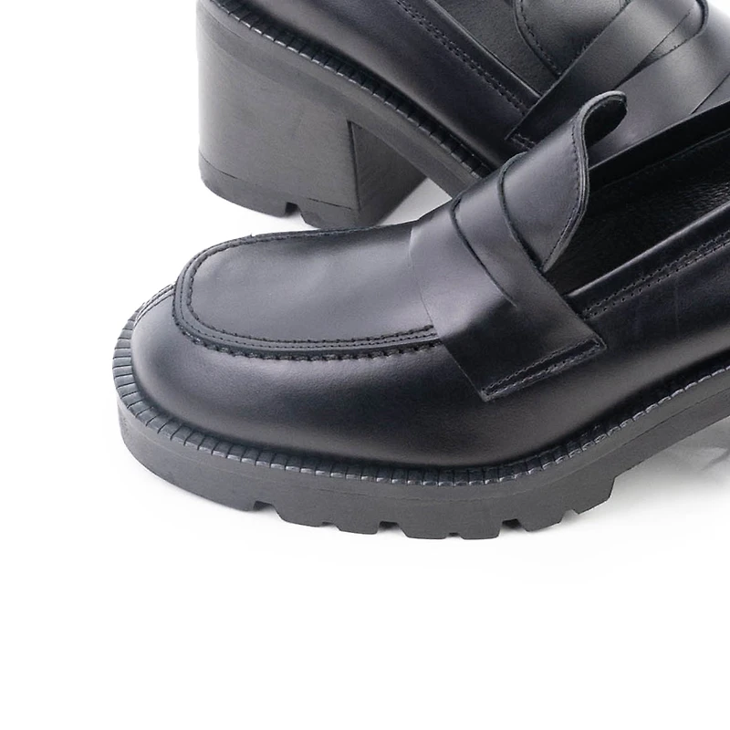 Roanne Black Leather