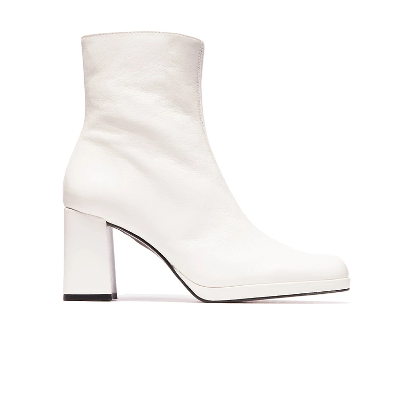 Malpas White Leather
