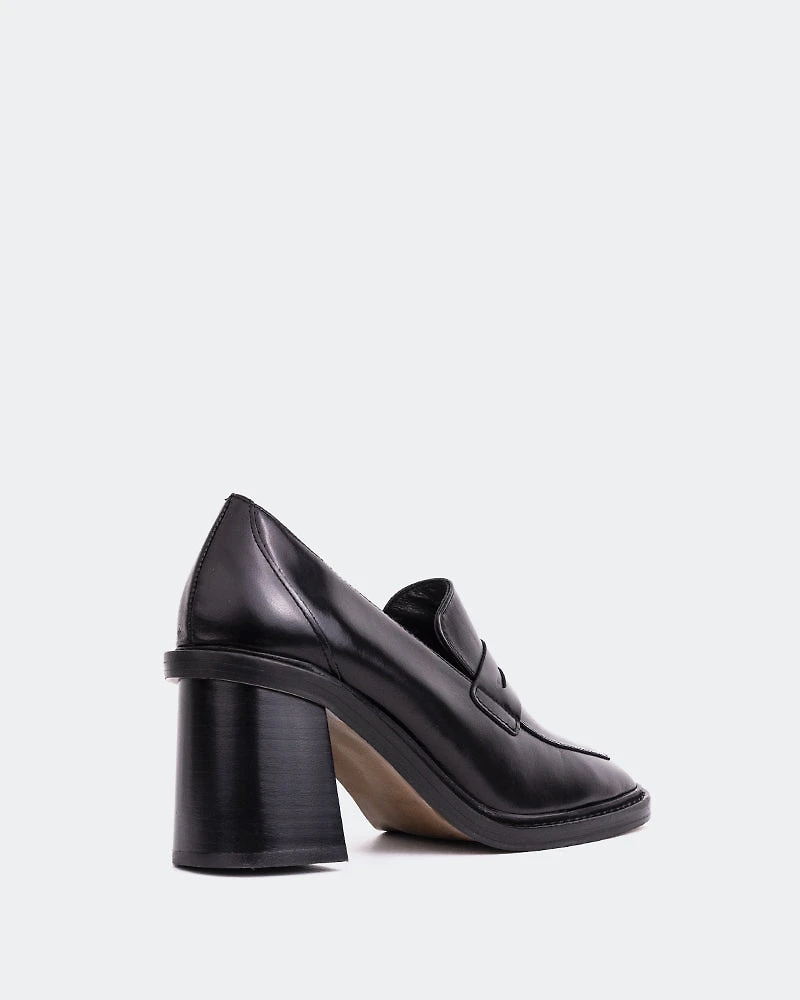 Brewer Black Leather