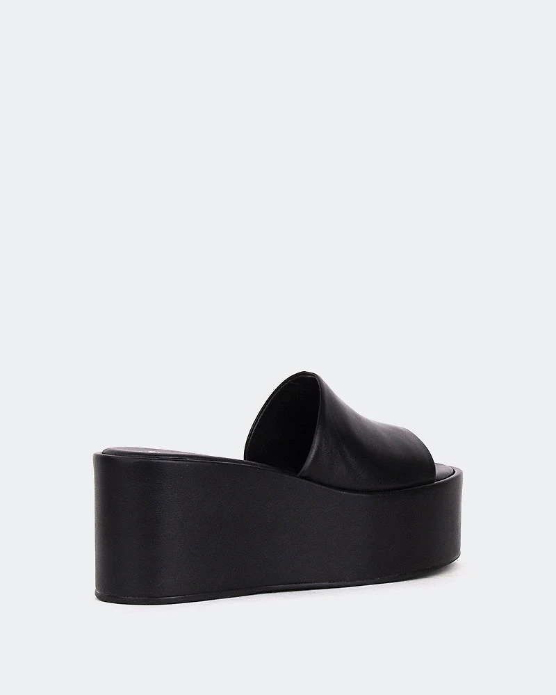 Cathedral, Black Leather/Cuir Noir