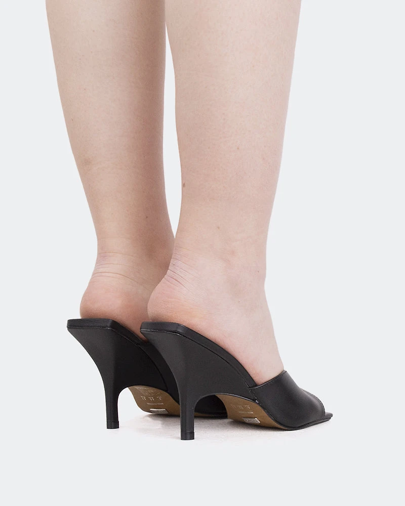 Caviana, Black Leather/Cuir Noir