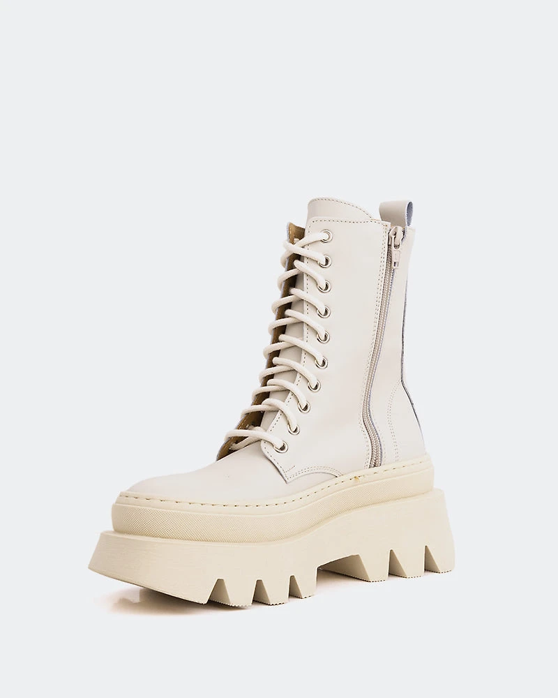 Colwood Beige Leather