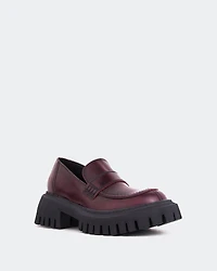 Derulo Burgundy