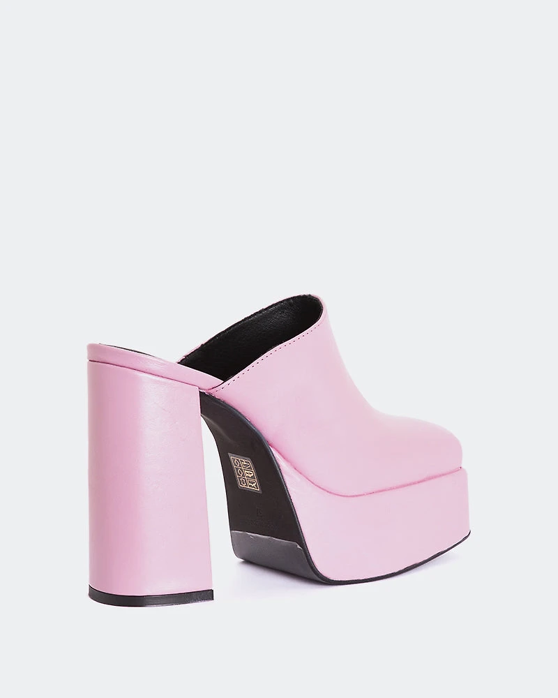 Drainy Pink Leather