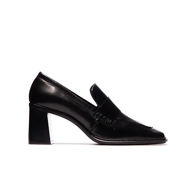 Macduff Black Leather