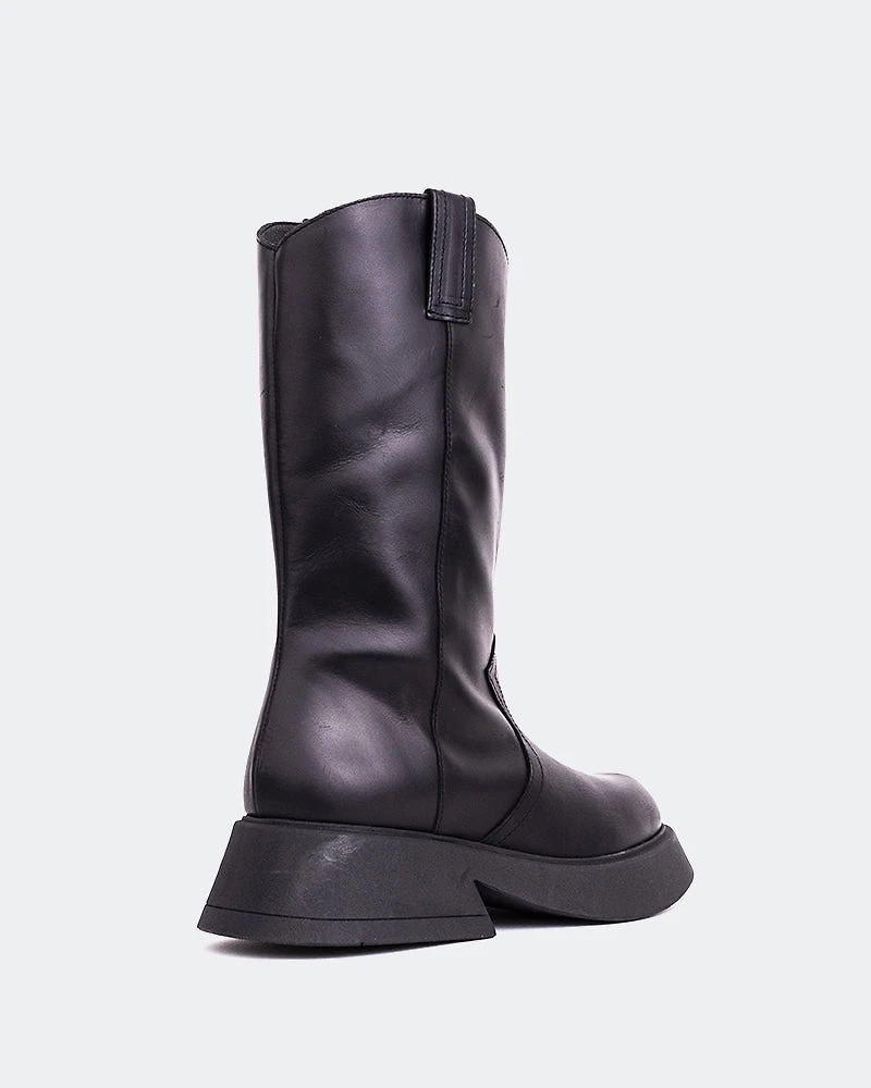 Gaulle Black Leather