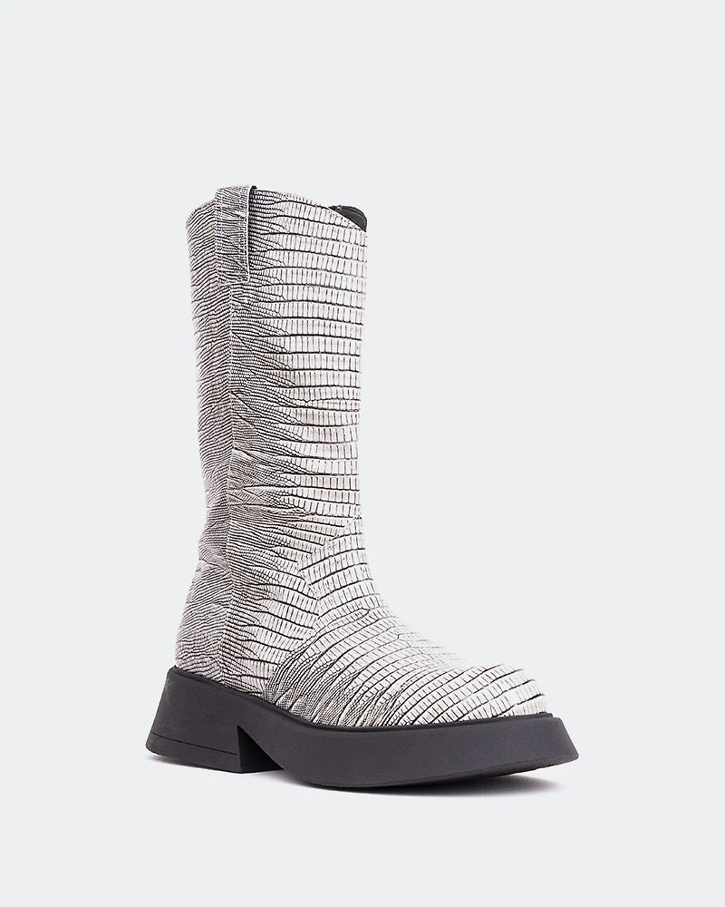 Gaulle Bone Leather