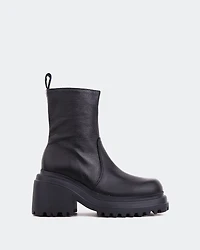 Ike Black Leather
