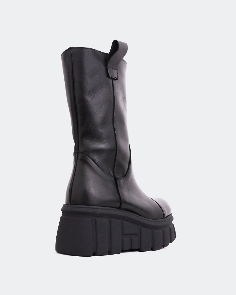 Kelowna Black Leather