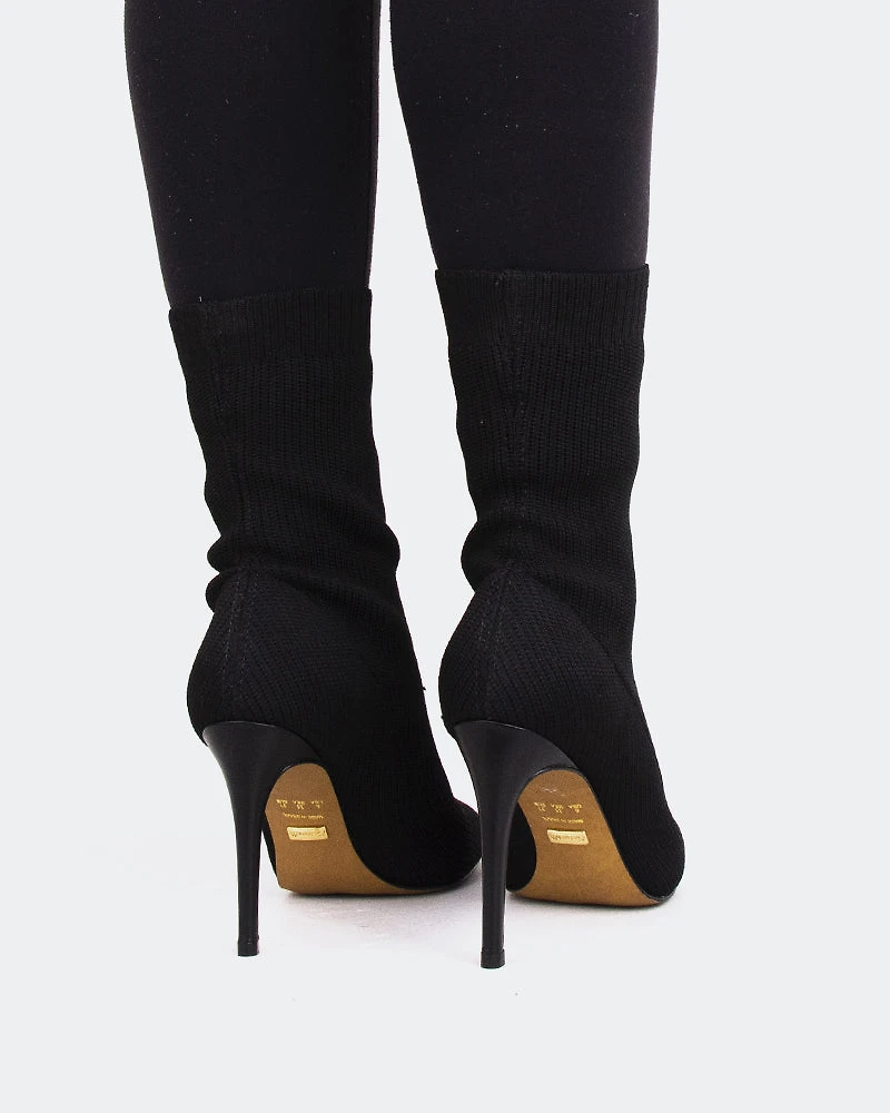 Loulia Black Knit