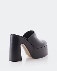 Muse Black Leather