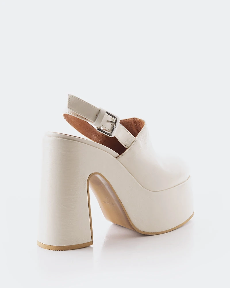 Machai Off White Leather