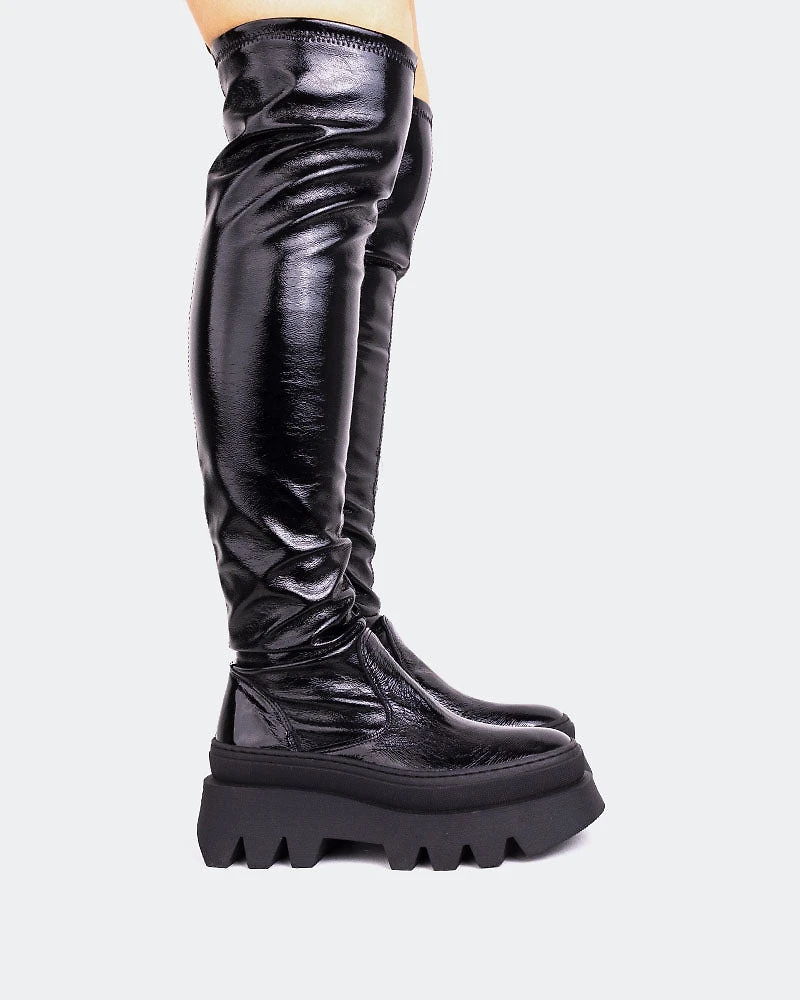 Moncton Black Naplack Stretch