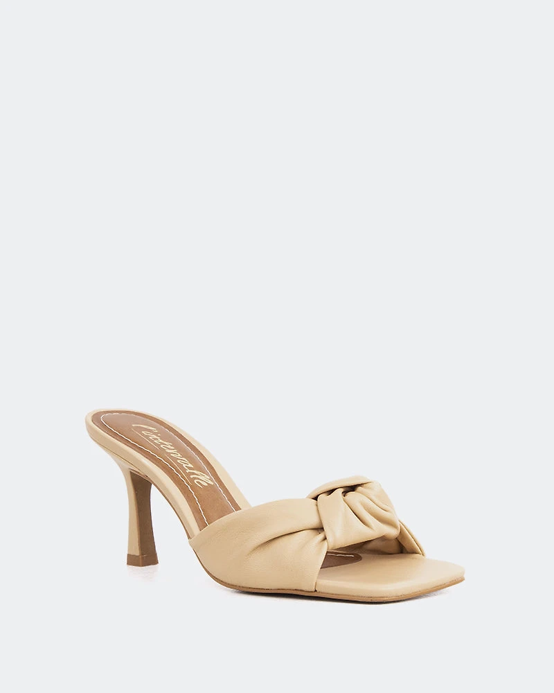 Opalia Camel Leather
