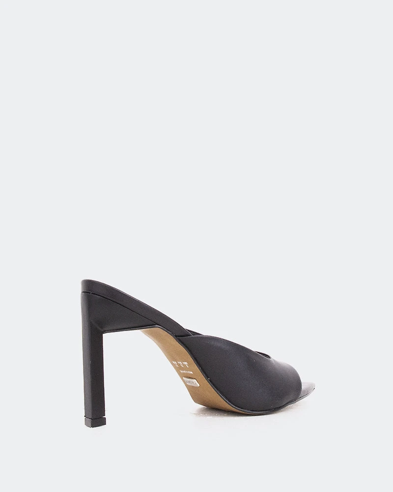 Palms, Black Leather/Cuir Noir