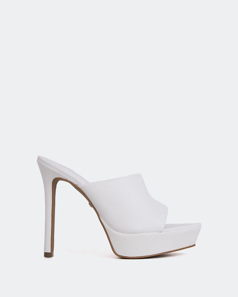 Paraga White Leather