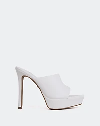 Paraga White Leather