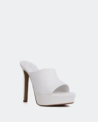 Paraga White Leather