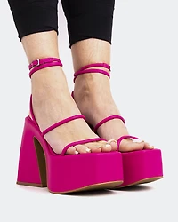 Pasaji Fuchsia Leather