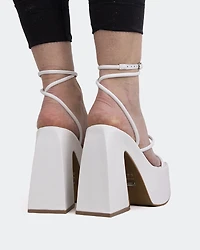 Pasaji White Leather