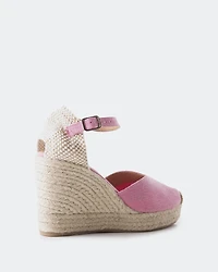 Petrolina Fuchsia Canvas
