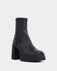 Pienza Black Stretch