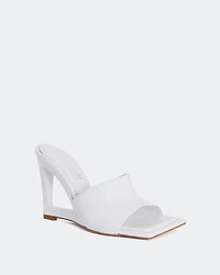 Quini White Leather
